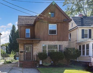 Property at 1113 W 7th St, Erie, PA