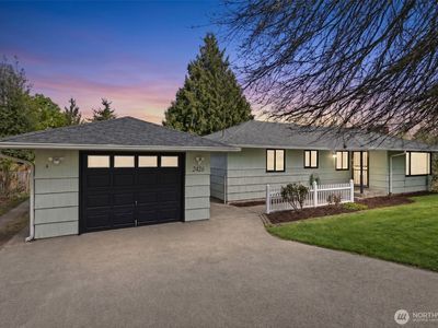 2426 S 142nd
