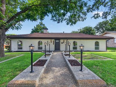 3401 Glenmont Dr