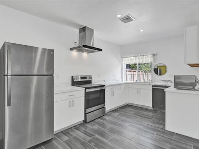 1904 SE 1st Avenue