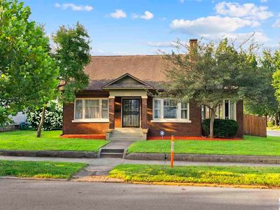 Property at 905 Maple Ave, Terre haute, IN