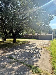 300 Carson Rd