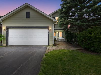 681 W Huron Hills Trl