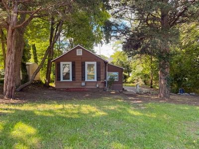 29 Congdon Ave