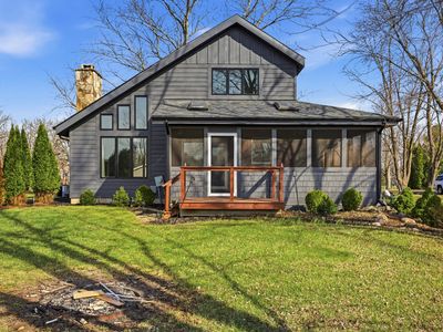 1436 Country Club Ln