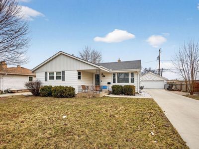 5524 North 103rd STREET