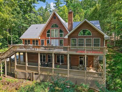 324 Cooper Creek Dr