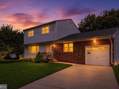9 Ashford Dr