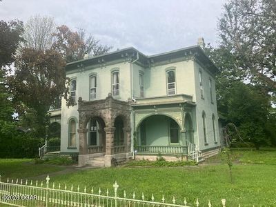 Property at 903 S Main St, Carthage, MO