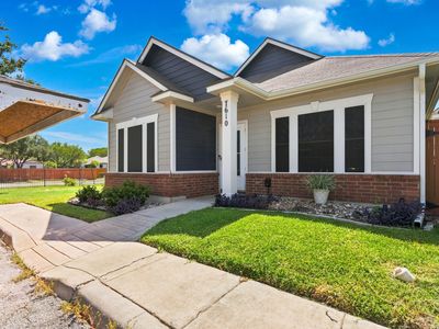 7610 Crown Ledge