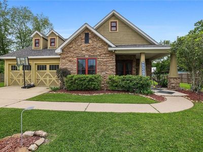 17198 Bridle Path