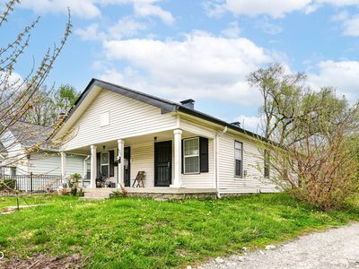 421 Villa Ave