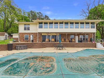 302 Green Rd