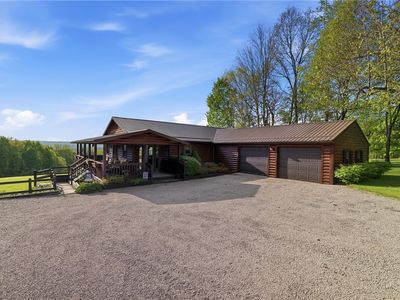 127 Lyons School Rd