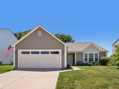 17825 Grassy Knoll Dr