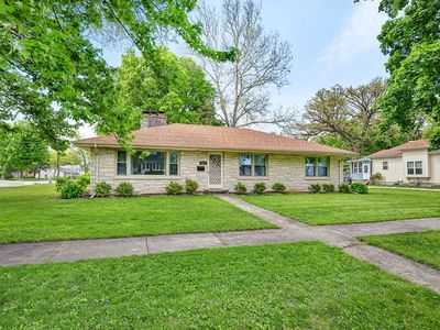 Property at 627 E Main St, Morris, IL