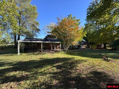 62 Martin Ln