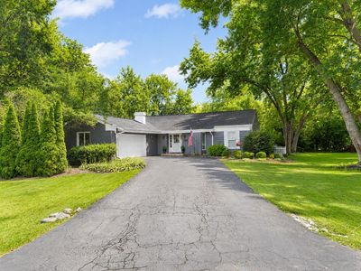 Property at 1716 Myrna Ct, Dundee, IL