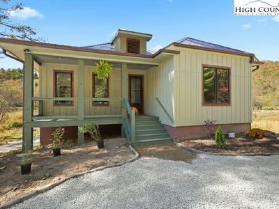 790 Howard Edmisten Road