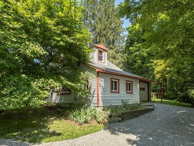 26 Hunns Lake Place