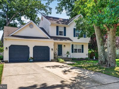 393 Bryn Mawr Dr