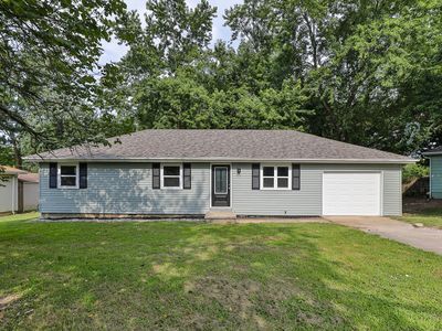 803 Lone Oak Circle