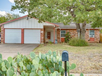 915 Cherry Laurel Ln