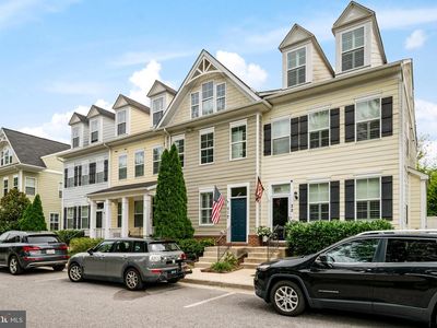 21 Boucher Pl