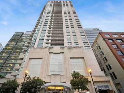 125 S Jefferson St Unit 2310
