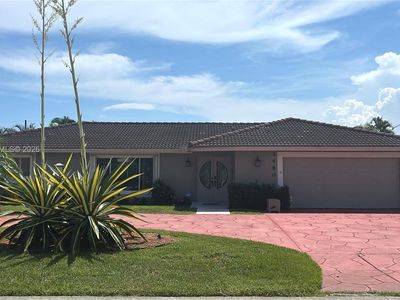 Property at 2480 NE 46th St, Lighthouse Pt, FL