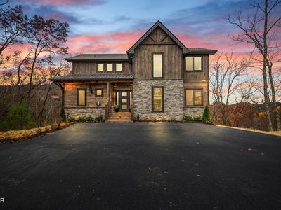 4125 Harvest Moon Rd