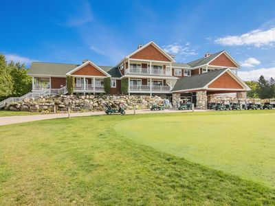 2606 Hawks Eye Dr #6