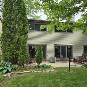 Property at 972 Valentine ROAD, Oconomowoc, WI