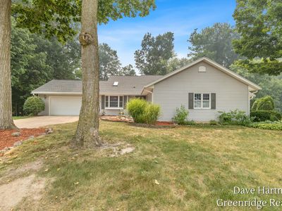 6731 Beechwood Dr