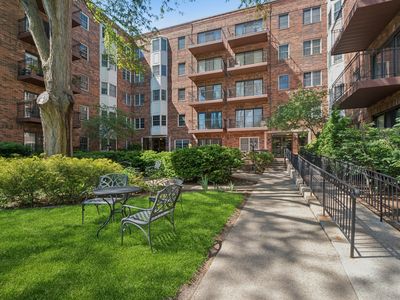 1501 Oak Ave APT 102