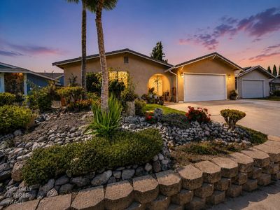 7962 Graylodge Ct