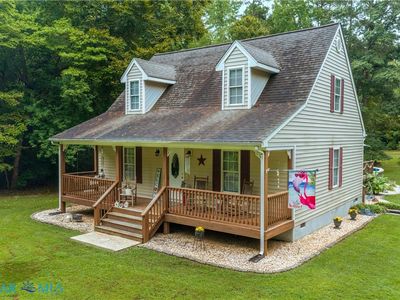 1636 Edgehill Rd
