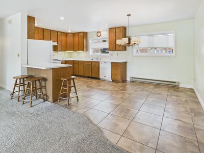 426 W Washington St #2