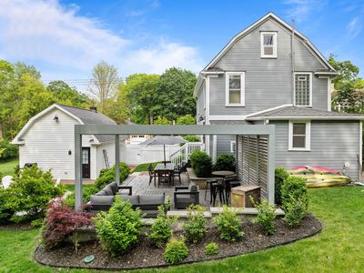 170 North Lakeshore DRIVE