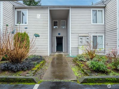 810 Pike Street NE #E11