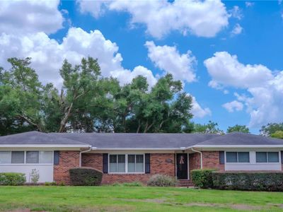 1709 VIRGINIA COURT
