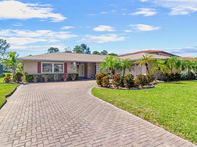 6790 Burning Tree Dr