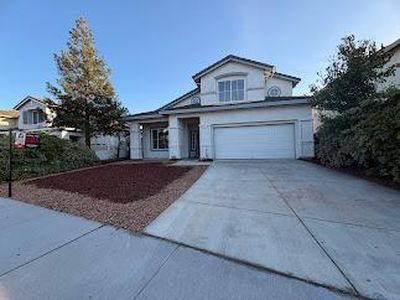 711 Hillock Dr