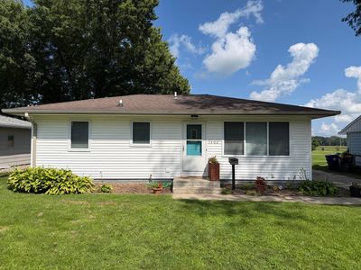 1402 Meadowlane Ave
