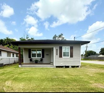 Property at 1002 Block St, Port Neches, TX