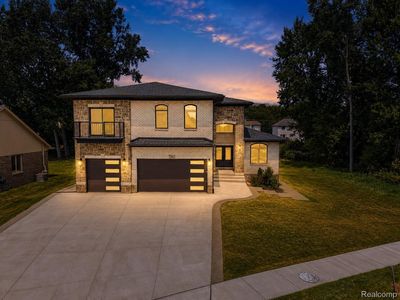 1683 Delta Dr