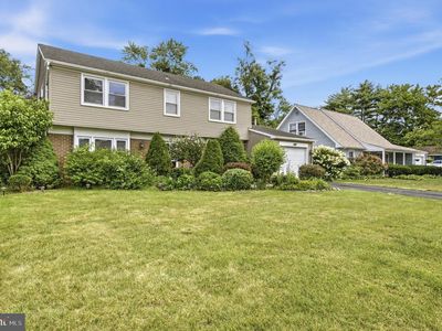 10 Galton Ln