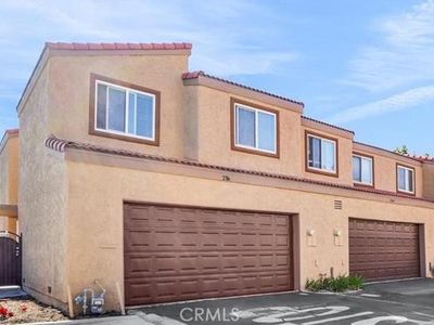 2766 Via Hacienda #102