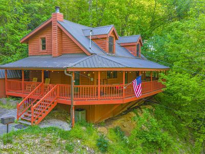 1111 Rocky Top Ridge Way