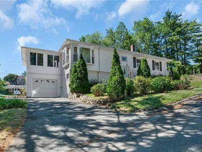 83 Valente Dr